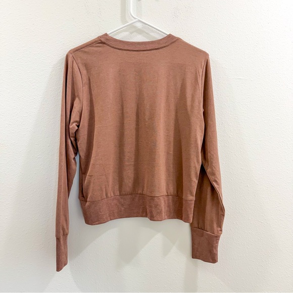 Vuori Daydream Crewneck Mauve Long Sleeve Top Sweatshirt M - Picture 3 of 4